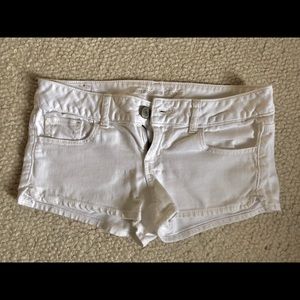 American Eagle white jean shorts.